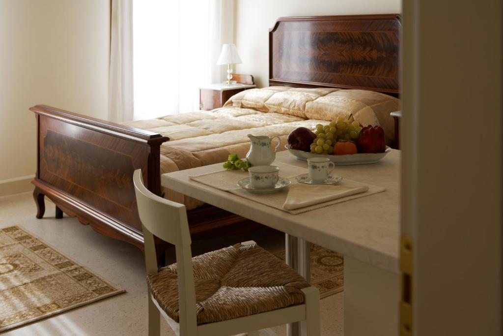 Barchessa Levi Morenos B&B Mira  Zimmer foto