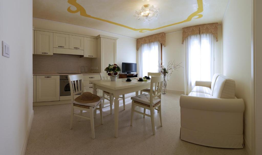 Barchessa Levi Morenos B&B Mira  Zimmer foto
